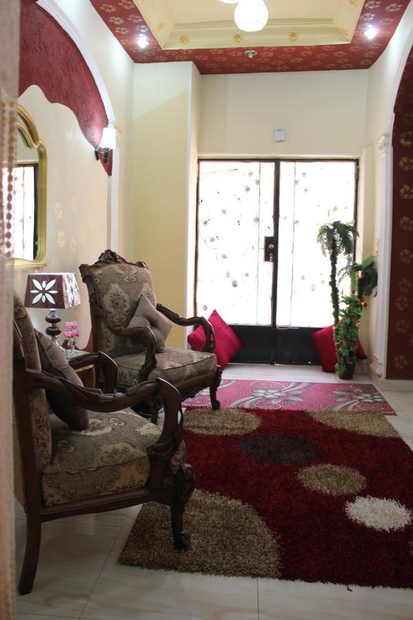 Maged Pyramids View Inn Kafret el-Gabal Extérieur photo