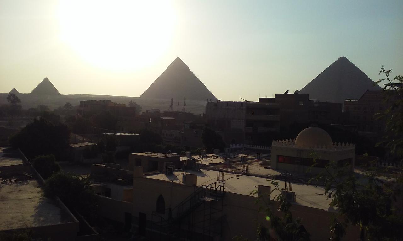 Maged Pyramids View Inn Kafret el-Gabal Extérieur photo